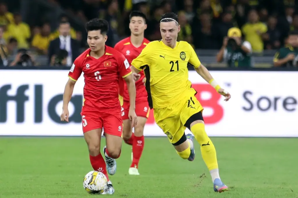 AFC hé lộ bất ngờ, 7 cầu thủ nhập tịch không được khoác áo tuyển Malaysia